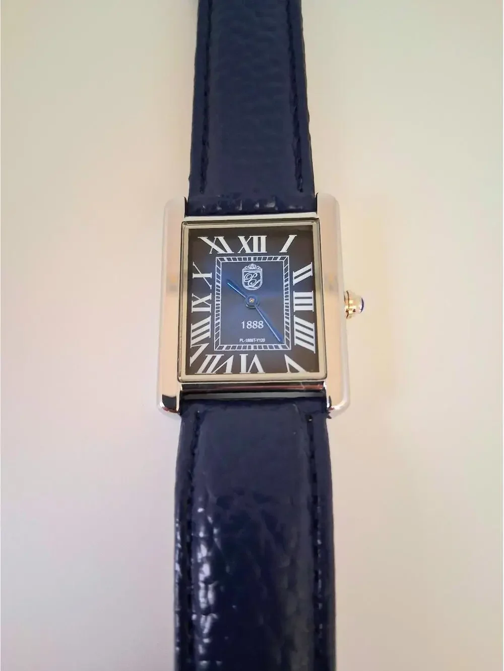 💁🏽‍♂️ NEW Pierre Lucerne 1888 Tank Swiss Inspired Men's Watch‎